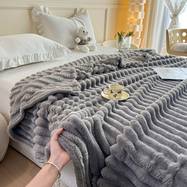 Coperta Morbida in Flanella e Pelliccia Sintetica – Calda e Accogliente per Divano, Sonno e Campeggio