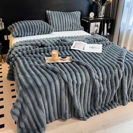Coperta Morbida in Flanella e Pelliccia Sintetica – Calda e Accogliente per Divano, Sonno e Campeggio