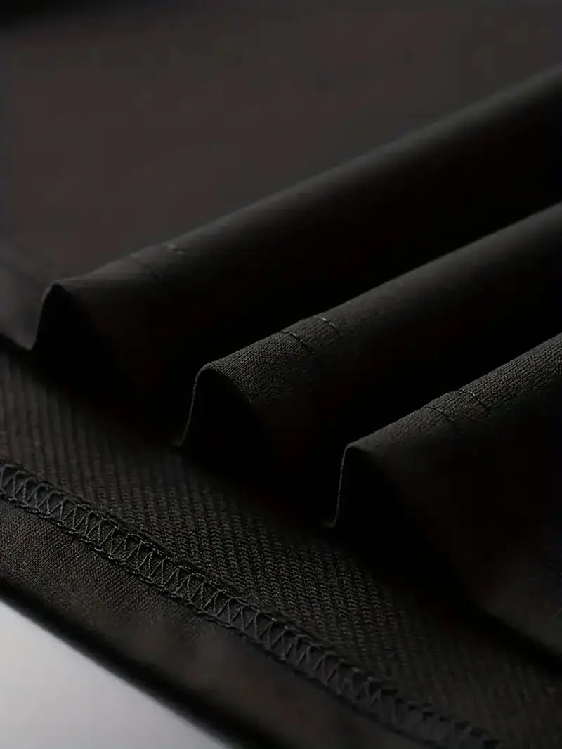 CALVIN Maglietta Casual da Uomo Nera con Grafica di Lettere Audaci - Girocollo in Poliestere Morbido per Abbigliamento Estivo Urbano, Lavabile in Macchina per l'Uso Quotidiano